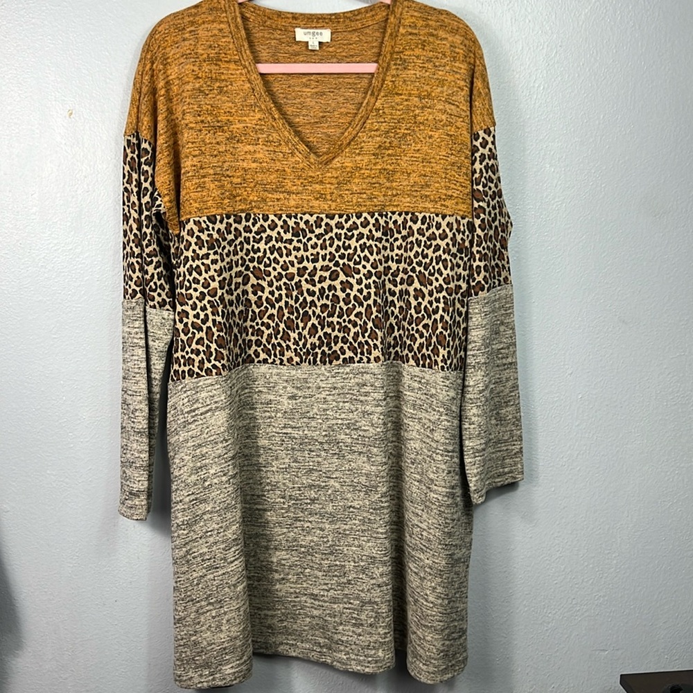Umgee Mixed Fabric Color Block Long Sleeve V-Neck Sweater Mini Dress Large